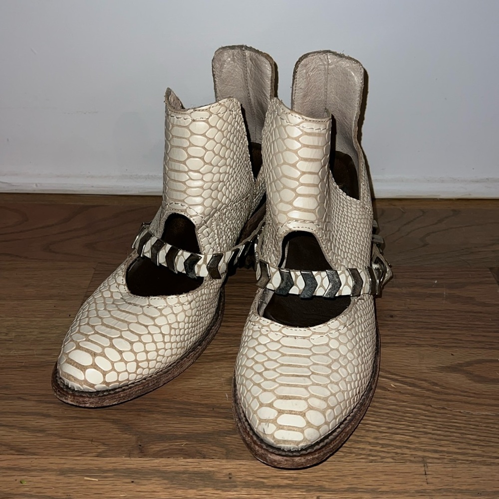 Freebird by Steven White Faux Snake Skin and silver ankle booties.